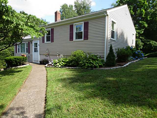 38 Home Pl, Hamden, CT 06518 photo 1