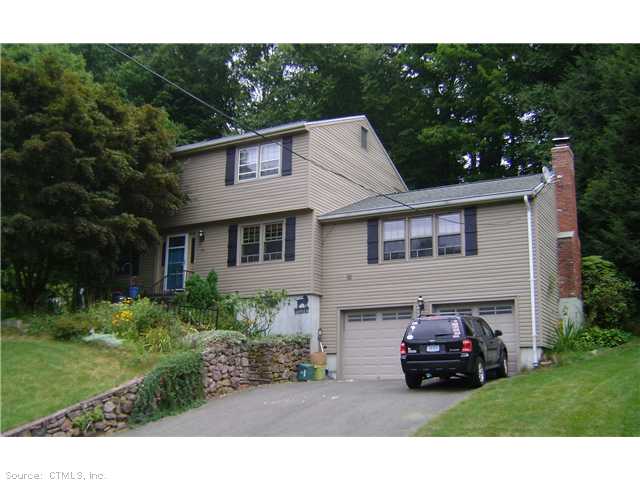 89 Adla Dr, Hamden, CT 06514 photo 1