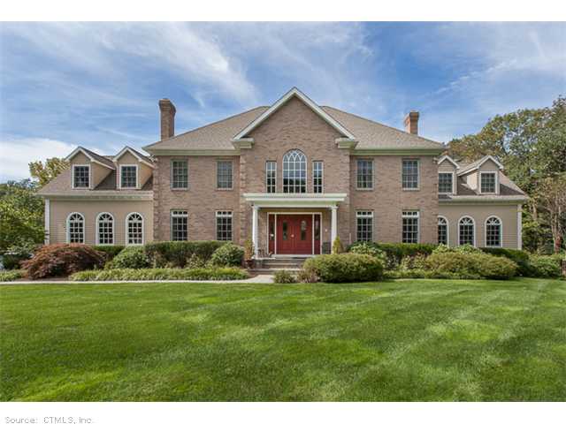 83 Hampton Close, Orange, CT 06477 photo 1