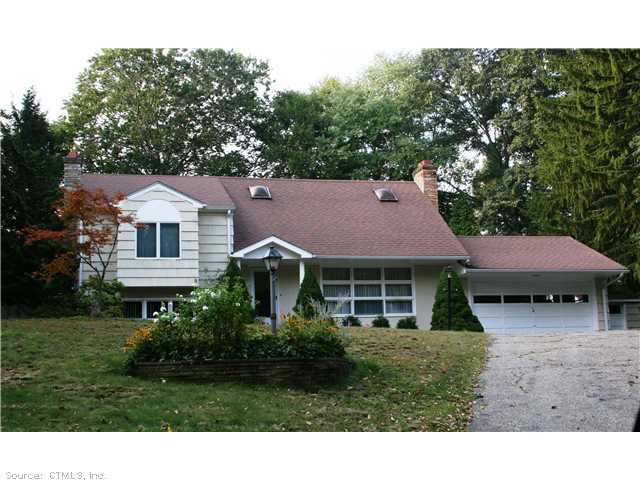 111 Rogers Rd, Orange, CT 06477 photo 1