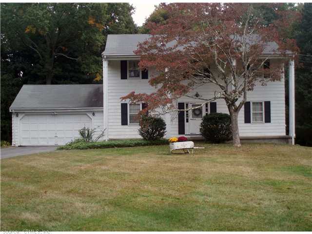 497 Ridge Rd, Orange, CT 06477 photo 1