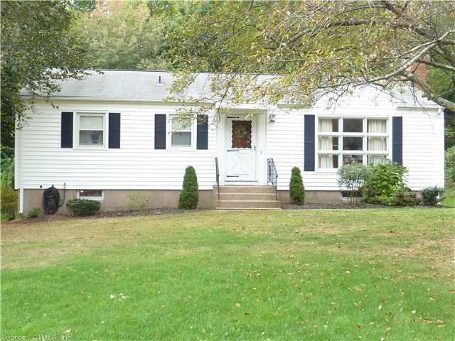 82 Corbin Rd, Hamden, CT 06517 photo 1