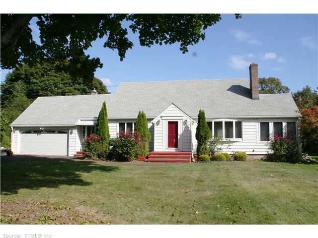 747 Mapleview Dr, Orange, CT 06477 photo 1