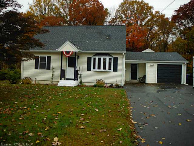 10 Cardinal Dr, Wallingford, CT 06492 photo 1