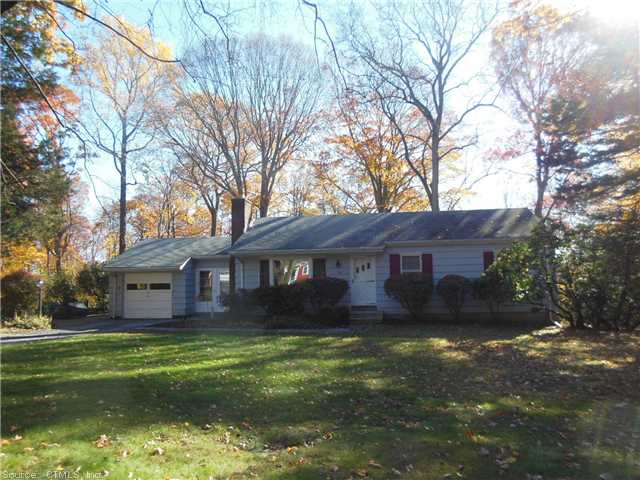 317 Drummond Rd, Orange, CT 06477 photo 1