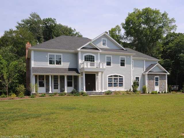 2 Farm River Rd, Orange, CT 06477 photo 1