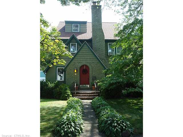 61 Spring Garden St, Hamden, CT 06517 photo 1