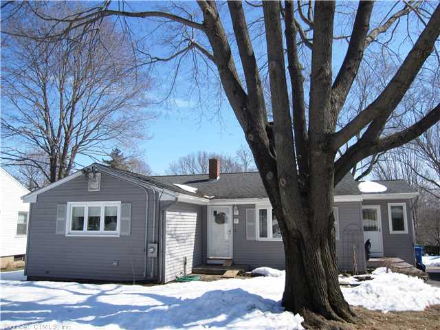 14 Merwyn Rd, Wallingford, CT 06492 photo 1