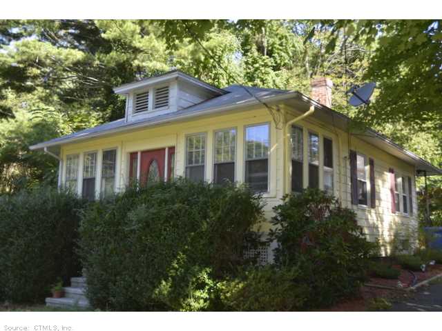 35 Forest St, Hamden, CT 06518 photo 1