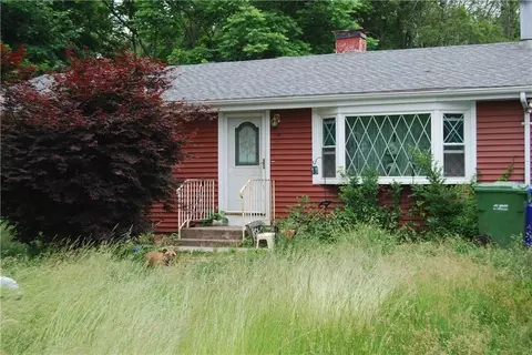 31 Algonquin Dr, Wallingford, CT 06492 photo 1