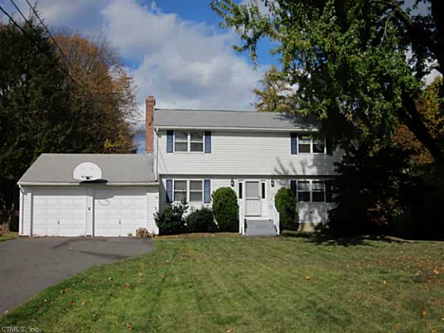 462 Maple Ave, Bristol, CT 06010 photo 1
