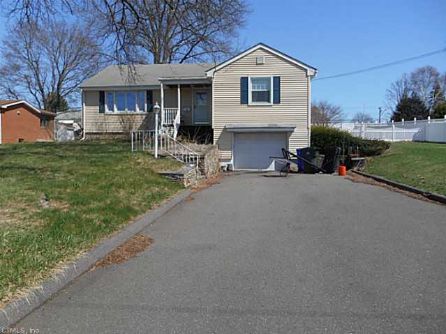 74 Cloverdale Cir, Wethersfield, CT 06109 photo 1
