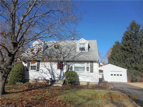 15 Brookside Dr, Bristol, CT 06010 photo 1