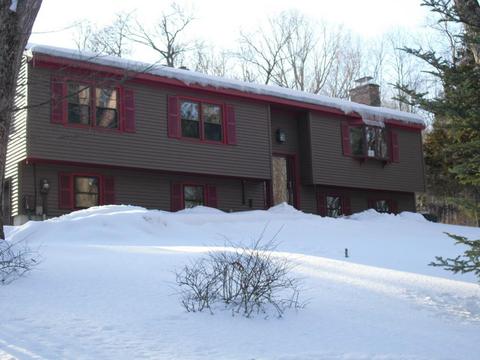 37 Arrowhead Ln, Bethlehem, CT 06751 photo 1