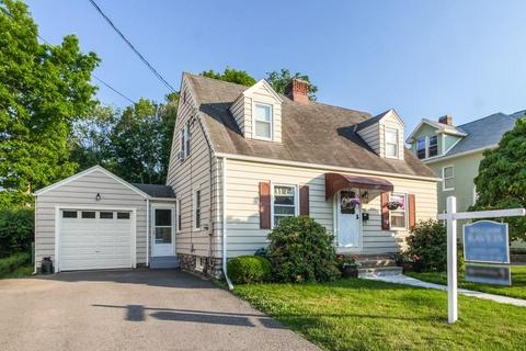 44 Roberts St, Seymour, CT 06483 photo 1