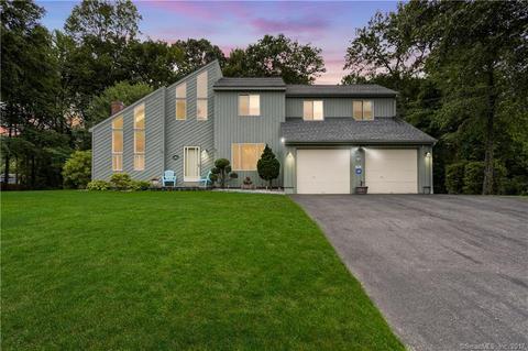 1 Timber Hill Rd, Prospect, CT 06712 photo 1