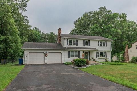 25 Lighthouse Hill Rd, Windsor, CT 06095 photo 1