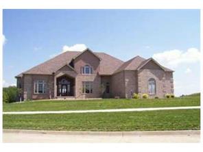 3795 Berkshire Pkwy, Clive, IA 50325 photo 1