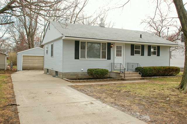 2007 50th Pl, Des Moines, IA 50310 photo 1