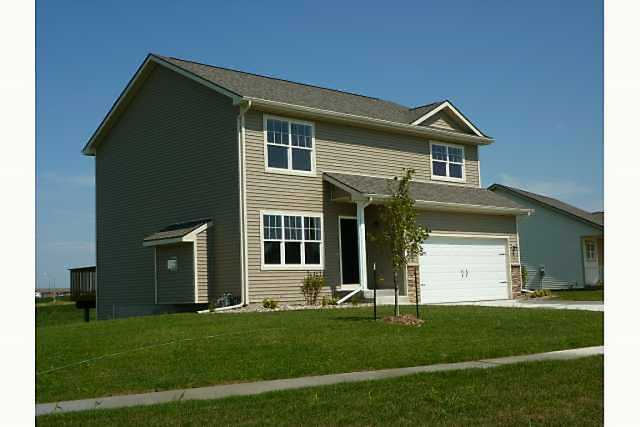 1908 NE Oak Dr, Ankeny, IA 50021 photo 1