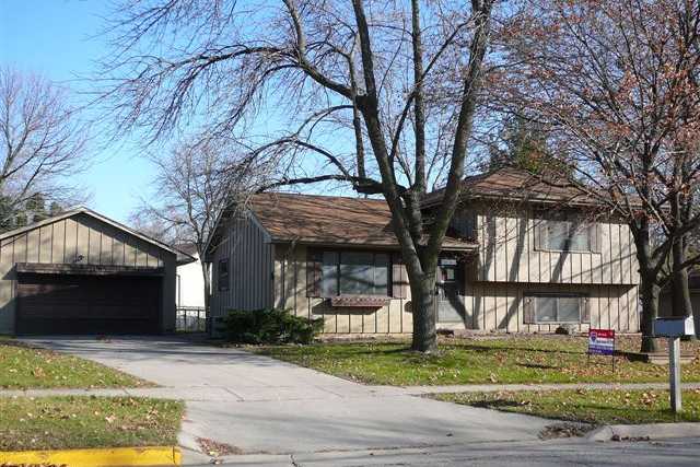 306 Wellons Ave, Ames, IA 50014 photo 1