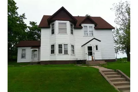 1604 6th St, Perry, IA 50220 photo 1