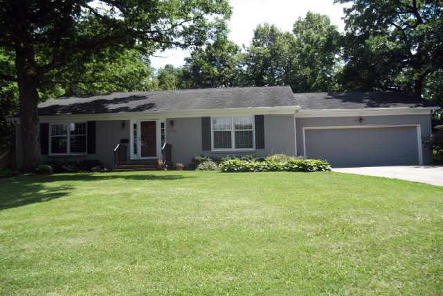 3708 Davisson Rd, Des Moines, IA 50310 photo 1
