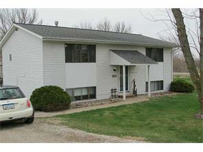 419 NE 3 St, Stuart, IA 50250 photo 1