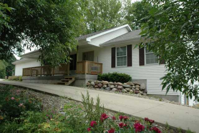 7760 Ashworth Rd, West Des Moines, IA 50266 photo 1