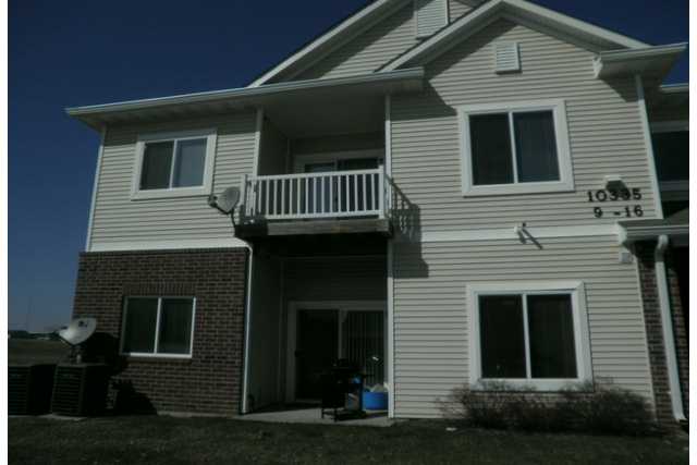 10335 Norfolk Dr #13, Johnston, IA 50131 photo 1