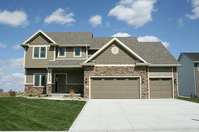 913 NE Williamsburg Ct, Ankeny, IA 50021 photo 1
