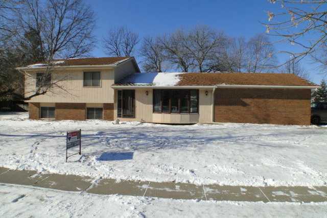 3007 Diamond St, Ames, IA 50010 photo 1