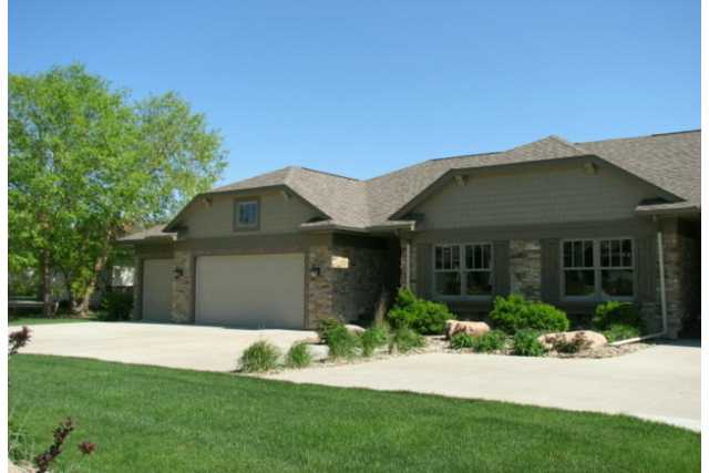 1120 Glen Oaks Dr, West Des Moines, IA 50266 photo 1