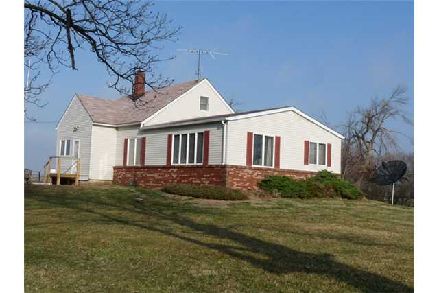 1063 Pinewood Ave, Menlo, IA 50164 photo 1