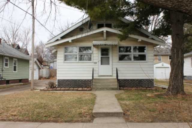 2514 E 9th St, Des Moines, IA 50316 photo 1