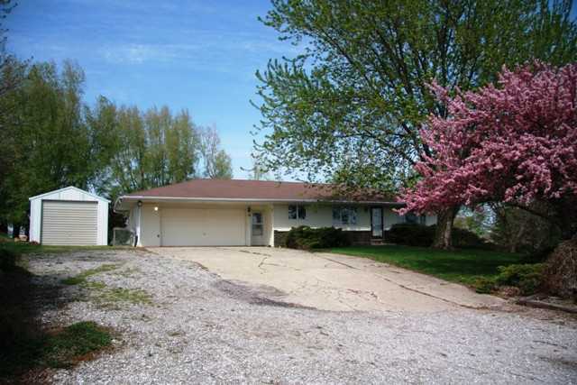 1882 S 44th Ave W, Newton, IA 50208 photo 1