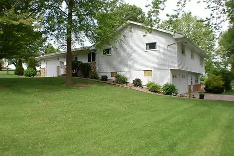 33814 Rustlin Ln, Adel, IA 50003 photo 1