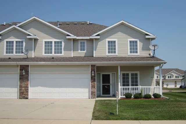 923 10th St SE, Altoona, IA 50009 photo 1