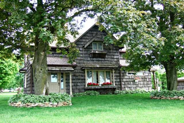 415 S Main St, Baxter, IA 50028 photo 1
