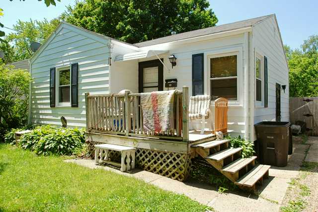 2524 57th St, Des Moines, IA 50310 photo 1