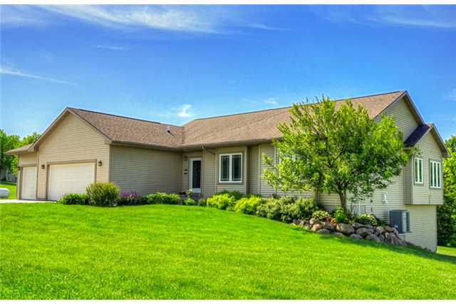 2492 225th Trl, Winterset, IA 50273 photo 1