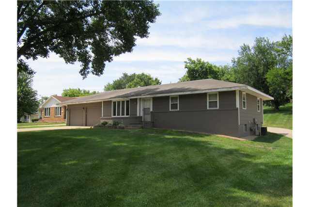 1030 Williams St, Des Moines, IA 50317 photo 1