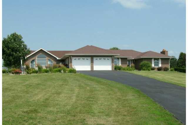 2107 220th Ave, Mount Ayr, IA 50854 photo 1