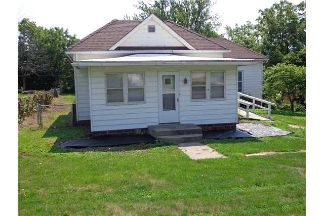 315 N Harlan St, Stuart, IA 50250 photo 1