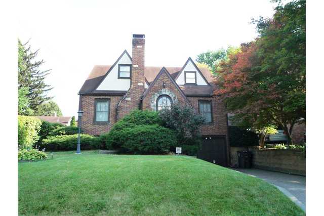 3808 Washington Ave, Des Moines, IA 50310 photo 1