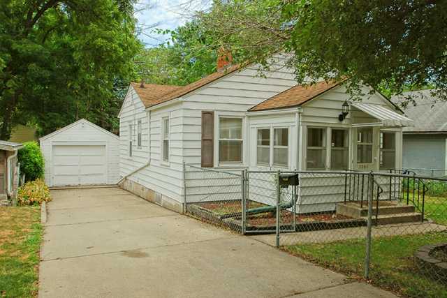 1203 Lewis Ave, Des Moines, IA 50315 photo 1