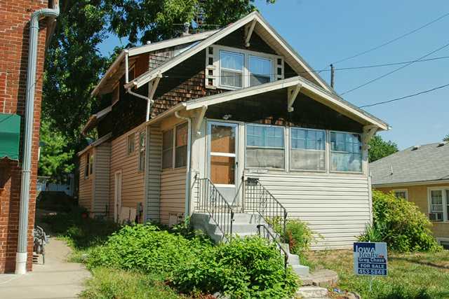 908 Guthrie Ave, Des Moines, IA 50316 photo 1