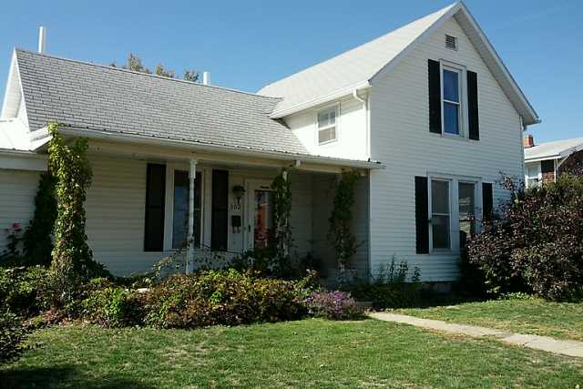 302 S Elm St, Jefferson, IA 50129 photo 1