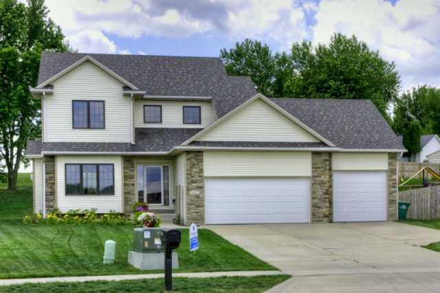 1025 Norwood Ct, Norwalk, IA 50211 photo 1