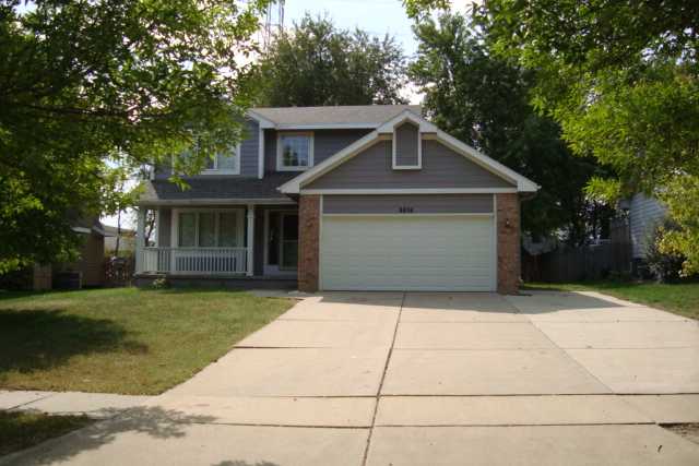 8816 Oakdale Dr, Johnston, IA 50131 photo 1